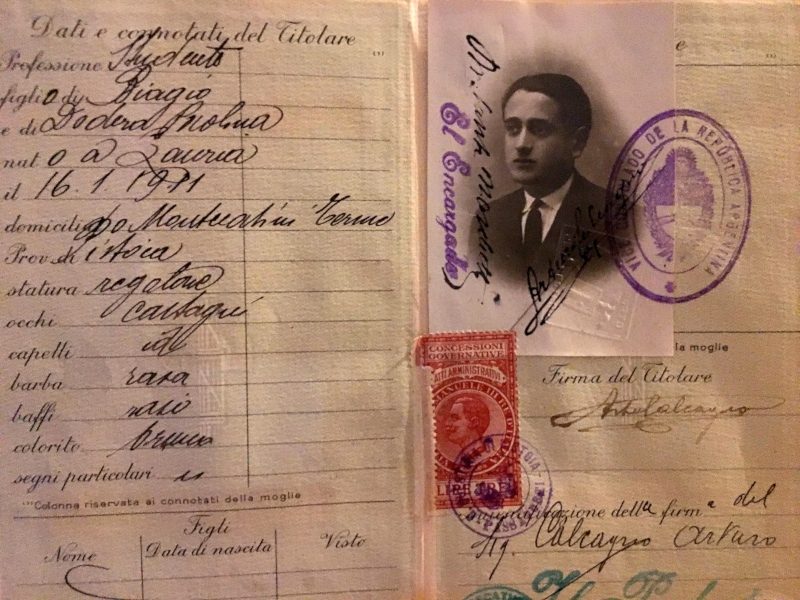 Calcagno - foto del pasaporte de Calcagno