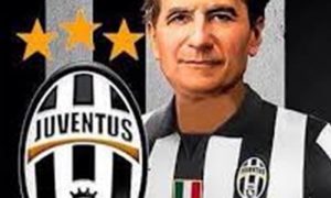 Juventus - Don Bosco Con La Camiseta De La Juventus