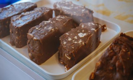 Salame De Chocolate - Cortado En Trozos Para Servir