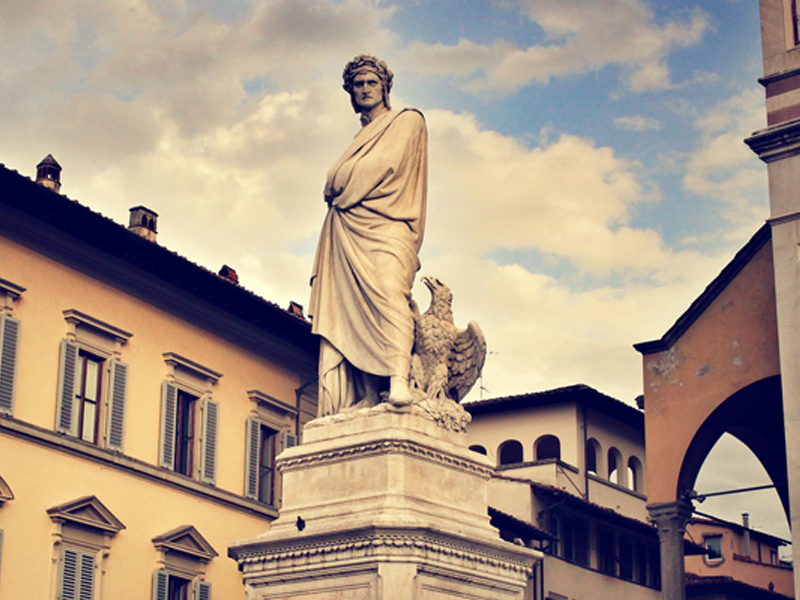 Dos Caminos Para Conocer A Dante - Estatua De Dante