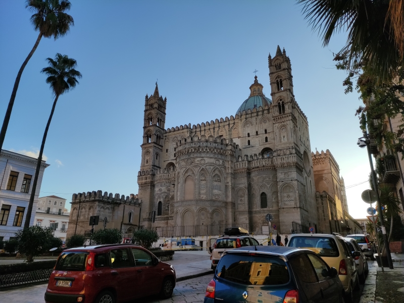 Palermo - Es posible subir a la Catedral de Palermo y ver la ciudad desde allí